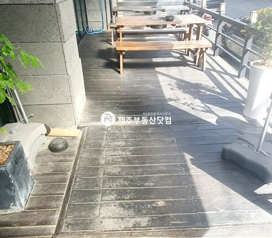 제주 제주시 연동 연동/제원사거리인근 1층 /대형평수고기집상가임대 연세 매물번호 10709 사진 4
