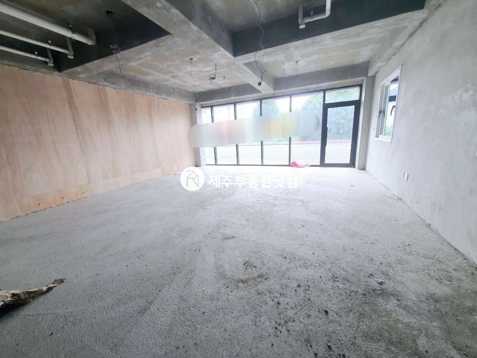 제주 제주시 도련일동 도련일동/삼화지구 /건주로 도로변인근/1층/무권리 상가 연세 매물번호 11927 사진 1