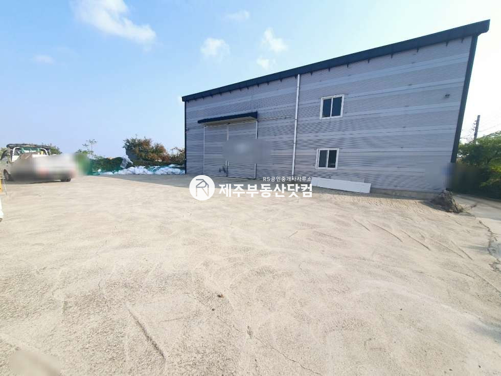 제주 제주시 내도동 내도동/일주서로 접근성좋은/1층/창고 연세 매물번호 12028 사진 1