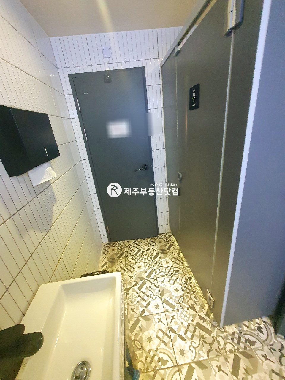 제주 제주시 노형동 노형동/본죽사거리인근/1층시설완비/호프집상가 연세 매물번호 12552 사진 4