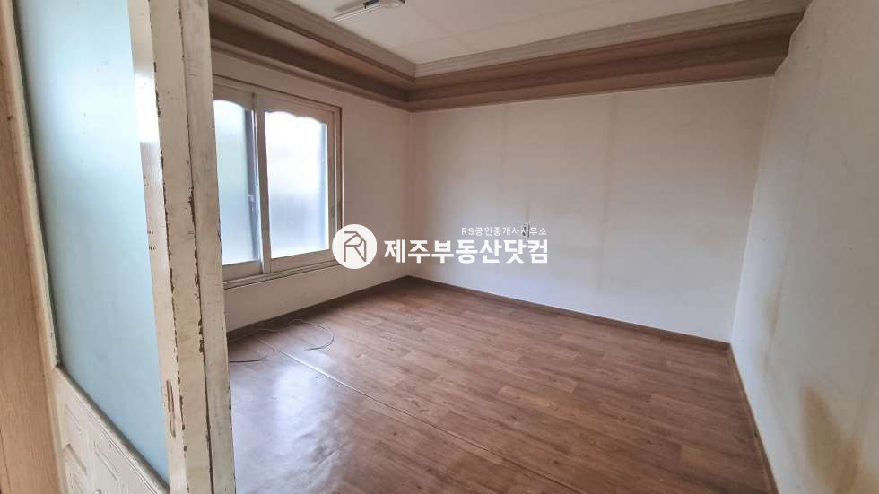 제주 제주시 도련일동 [도련일동] 마을 안 농가주택 #급매 #추천 매매 매물번호 12795 사진 5