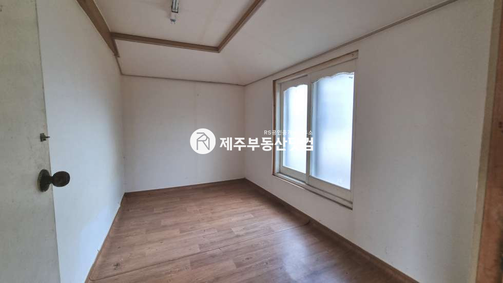 제주 제주시 도련일동 [도련일동] 마을 안 농가주택 #급매 #추천 매매 매물번호 12795 사진 6
