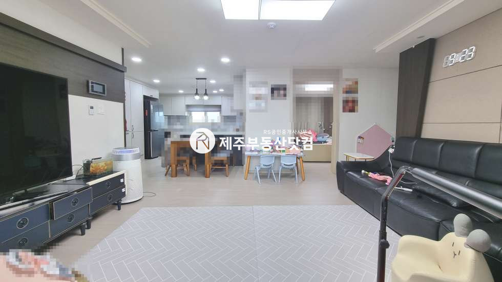 제주 제주시 도련일동 [도련일동] 세경캐슬2차 #남향 한라산뷰 #로얄층,호실 #방3화2 매매 매물번호 12797 사진 4