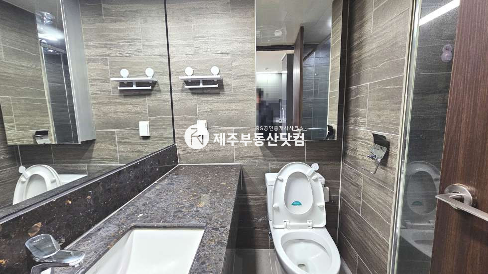 제주 제주시 연동 [연동] 디오션1차 #북향 풀옵션 1.5룸 #전입신고 O #연세 연세 매물번호 12830 사진 8