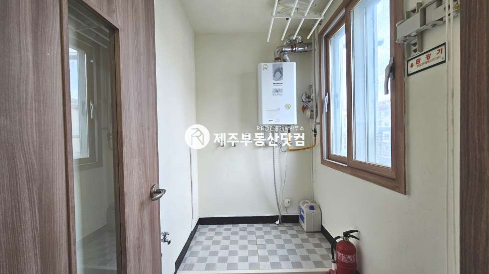 제주 제주시 조천읍 함덕리 [조천읍 함덕리] 에덴빌리지2차 #급매 #방2화1 #남향 매매 매물번호 12834 사진 9