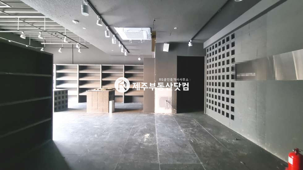 제주 제주시 연동 [연동] 태홍누리안5차 상가 #노출 좋은 1층 #무권리 연세 매물번호 12865 사진 2