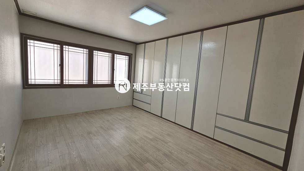 제주 제주시 노형동 [노형동] 덕진연립 #남녕고4분, 월랑초2분 #방3화1 #연세 연세 매물번호 12921 사진 5