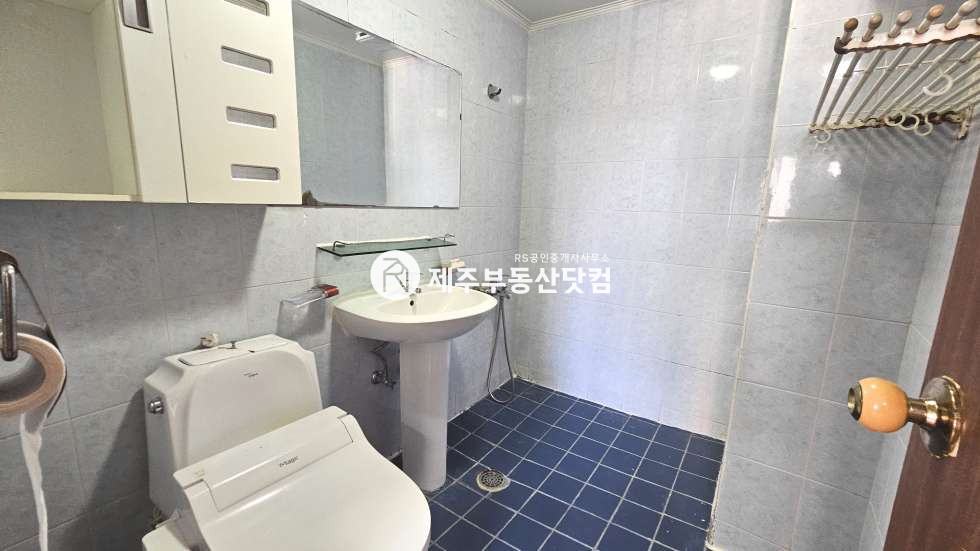 제주 제주시 노형동 [노형동] 덕진연립 #남녕고4분, 월랑초2분 #방3화1 #연세 연세 매물번호 12921 사진 8
