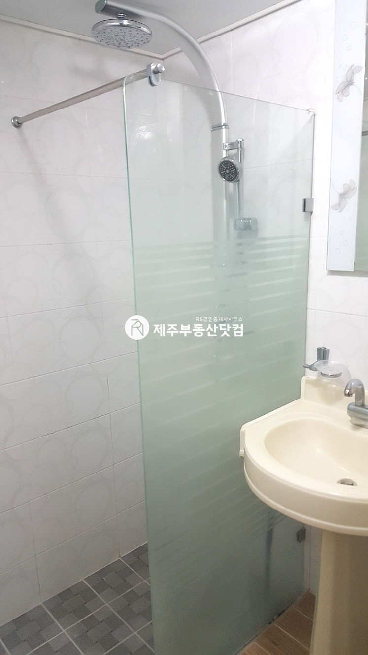 제주 제주시 화북이동 [화북이동] 황사평 금강엘피스빌 #LH전세 가능 #방3화2 #반전세 연세 매물번호 12924 사진 8