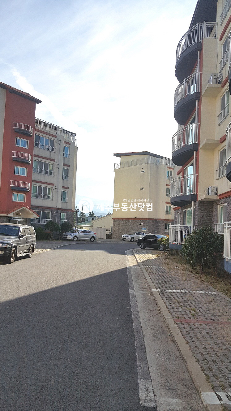 제주 제주시 화북이동 [화북이동] 황사평 금강엘피스빌 #LH전세 가능 #방3화2 #반전세 연세 매물번호 12924 사진 9
