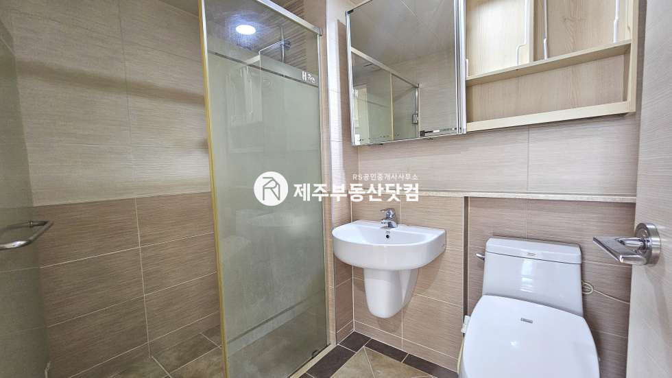 제주 제주시 아라이동 [아라이동] 아라휴안1차 #깔끔한 인테리어 #방3화2 #연세 연세 매물번호 12946 사진 11