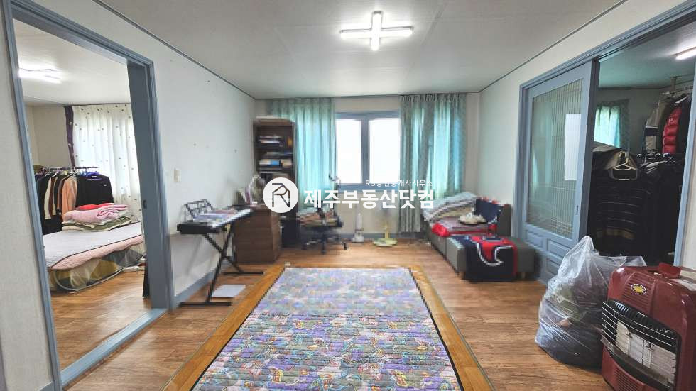 제주 제주시 용담이동 [용담이동] 제주서초 2분 #넓은 3룸 다가구 #옵션있음 #연세 연세 매물번호 12962 사진 1