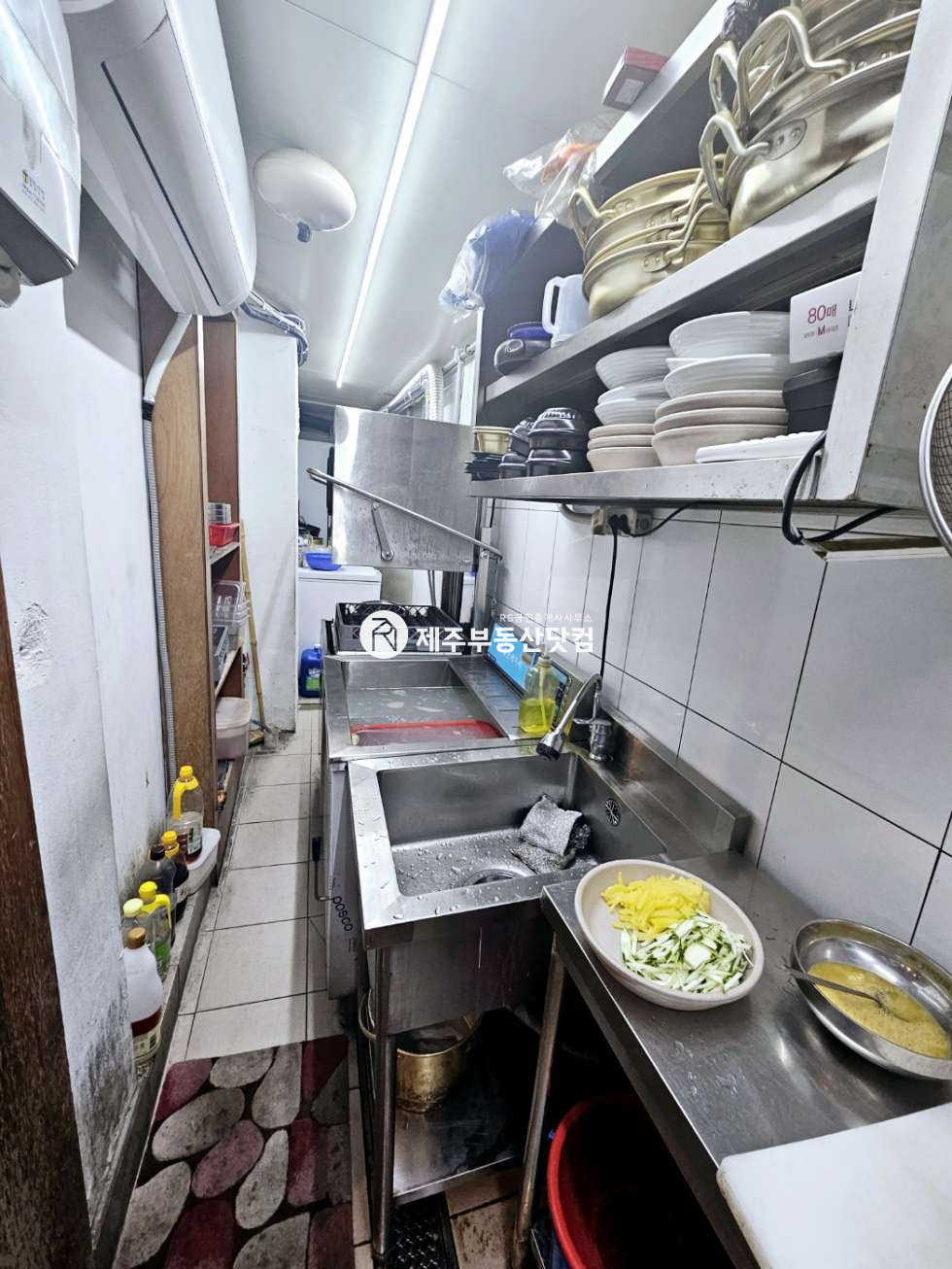 제주 제주시 연동 ﻿●연동/누웨마루거리내/메인/1층/고기집/시설완비 ● 연세 매물번호 11857 사진 2