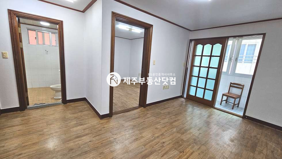 제주 제주시 노형동 [노형동] 제주일고 부근 #가성비 #풀옵션 투룸 #연세, 월세 연세 매물번호 12977 사진 2