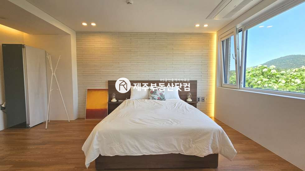 제주 제주시 조천읍 선흘리 [조천읍 선흘리] 선교로 #농어촌민박(펜션) #2개동 #급매 매매 매물번호 13003 사진 8