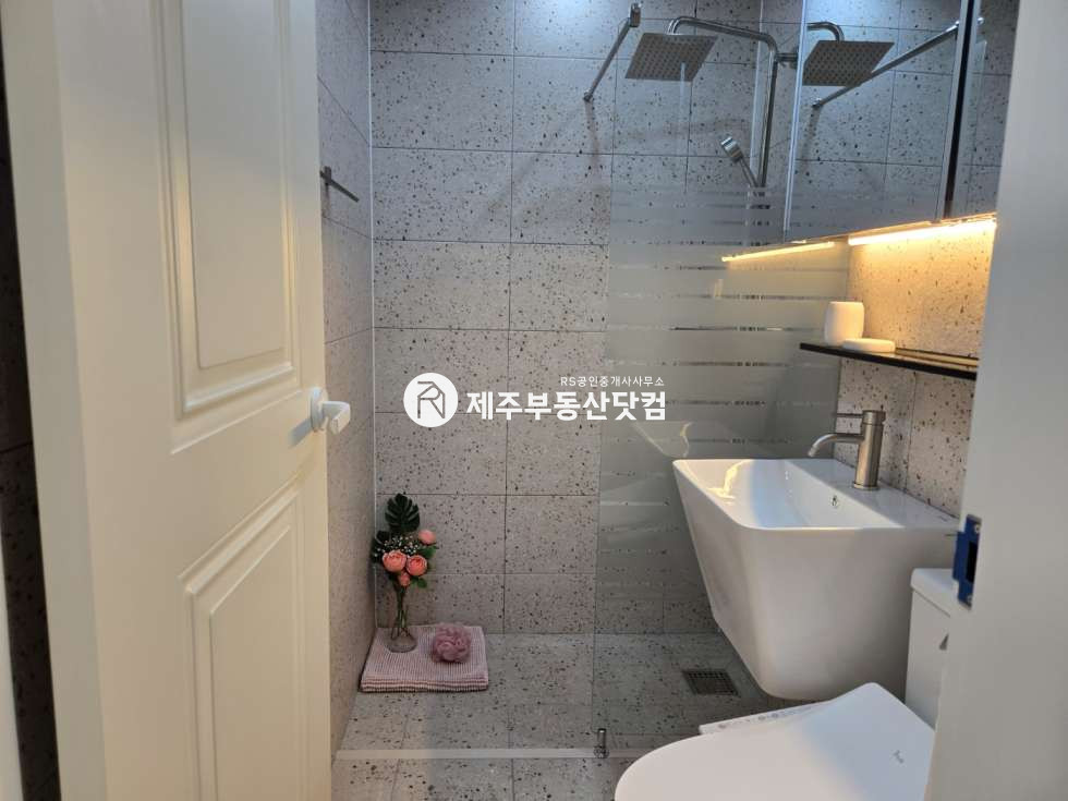 제주 제주시 외도일동 [외도일동] 스카이캐슬2 #외도초3분 #신축, 복층 #가전 풀옵션 #방3화2 분양 매물번호 13157 사진 18