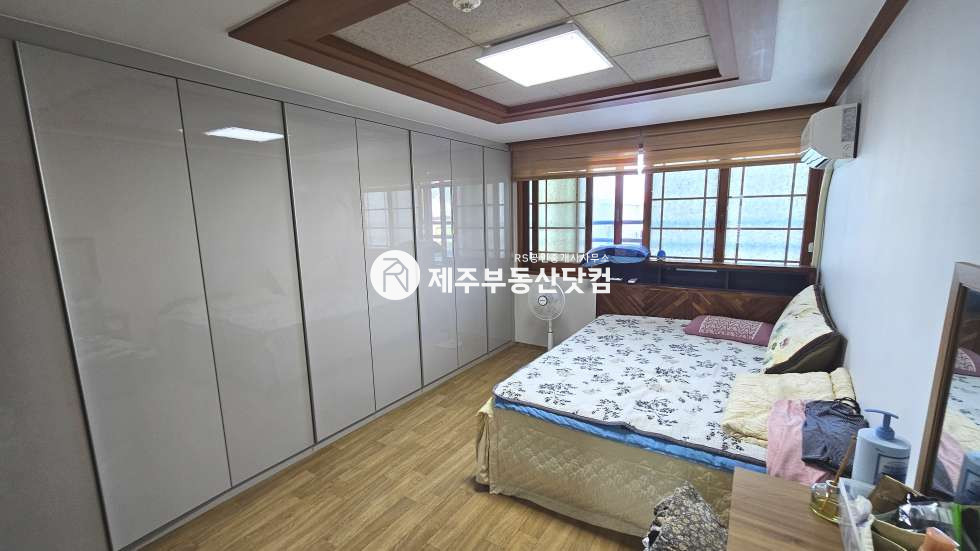 제주 제주시 삼도이동 [삼도이동] 삼도파크빌 #북초 도보 1분 #급매 #3층 방3화2 매매 매물번호 13175 사진 6