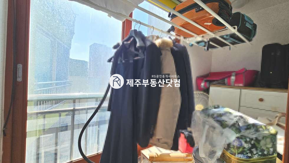 제주 제주시 삼도이동 [삼도이동] 삼도파크빌 #북초 도보 1분 #급매 #3층 방3화2 매매 매물번호 13175 사진 9