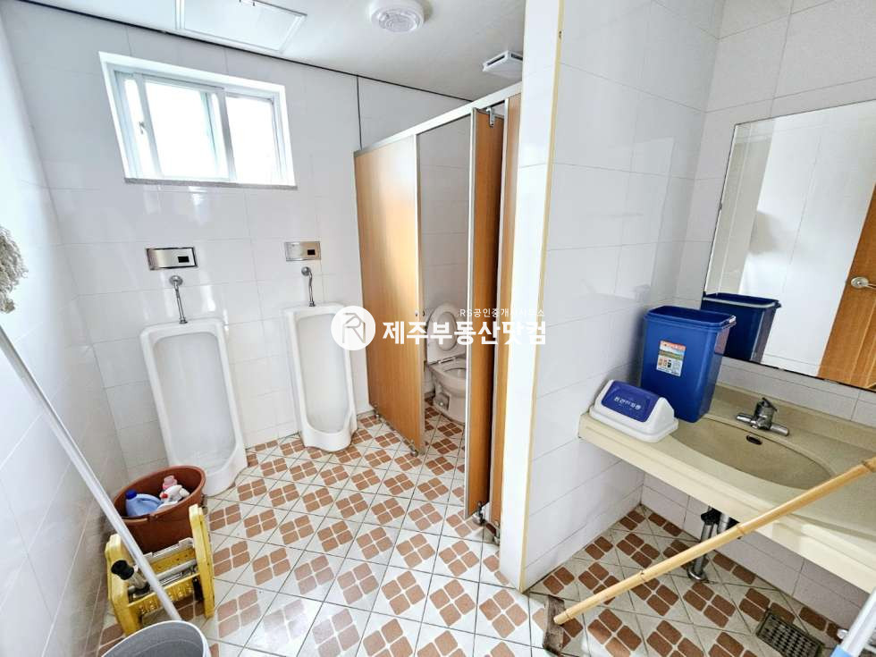 제주 제주시 도남동 [도남동] 연삼로 대로변/전면노출최상/1층상가/무권리 연세 매물번호 12778 사진 3