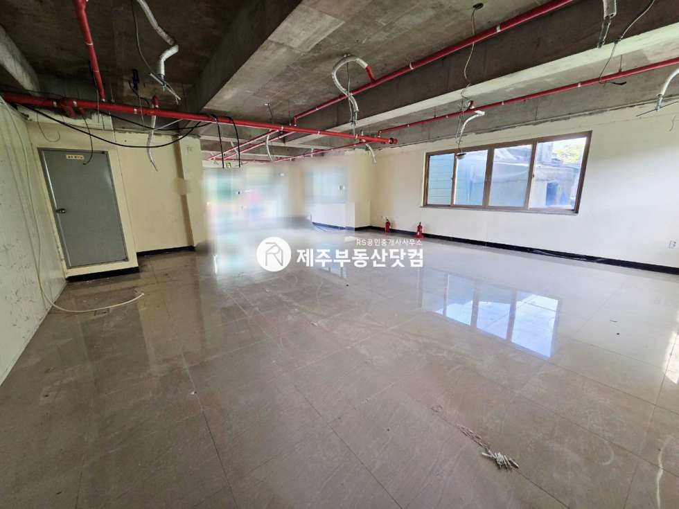 제주 제주시 아라일동 [아라일동] 아이파크 아파트 도로변/1층상가/무권리 연세 매물번호 13238 사진 2