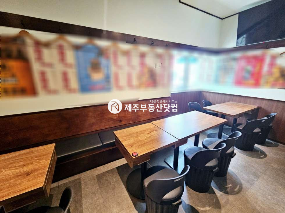 제주 제주시 연동 [연동] 제원사거리/1층/넓은평수/일반음식점/시설완비 연세 매물번호 12949 사진 4