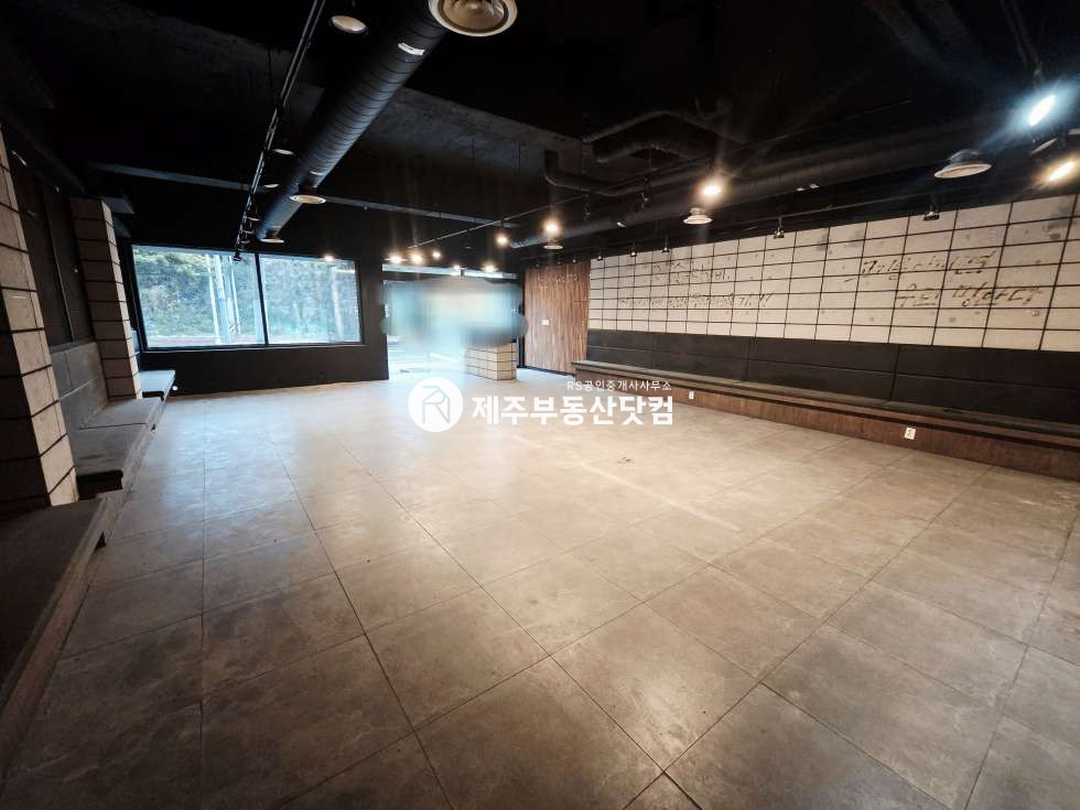 제주 제주시 연동 [연동] 한라초인근/1층식당가능/넓은평수/무권리 연세 매물번호 13341 사진 1