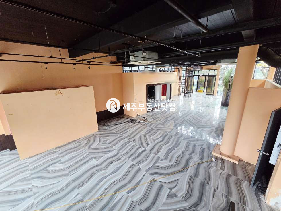 제주 제주시 한림읍 협재리 [한림읍/협재해수욕장상권] 단독1,2층통임대/내부계단/무권리 월세 매물번호 13221 사진 3