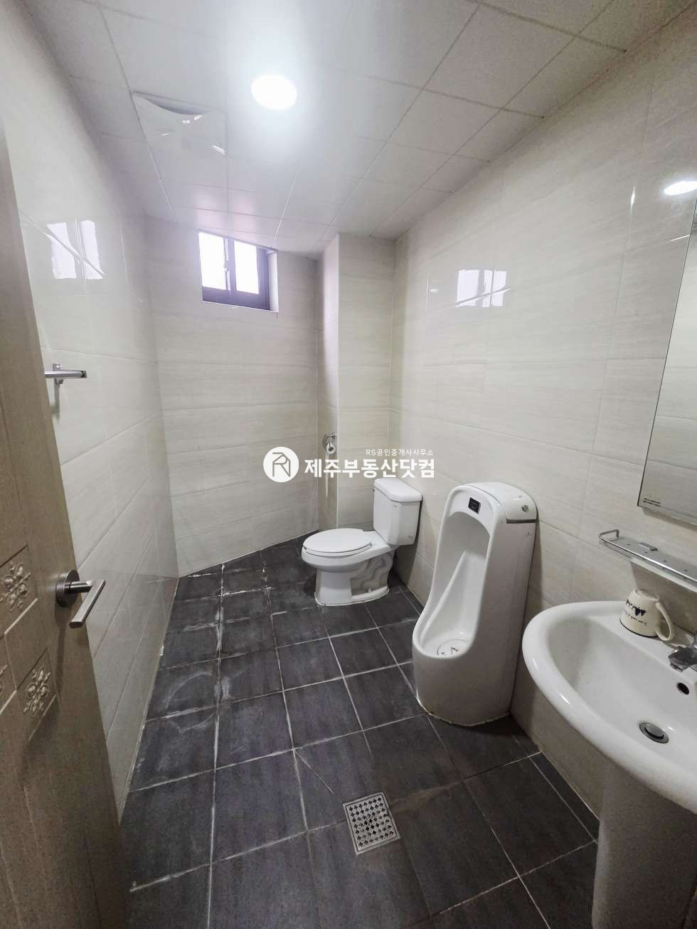 제주 제주시 오라이동 [오라이동] 연삼로 대로변/1층/분할상가/무권리 연세 매물번호 13135 사진 4