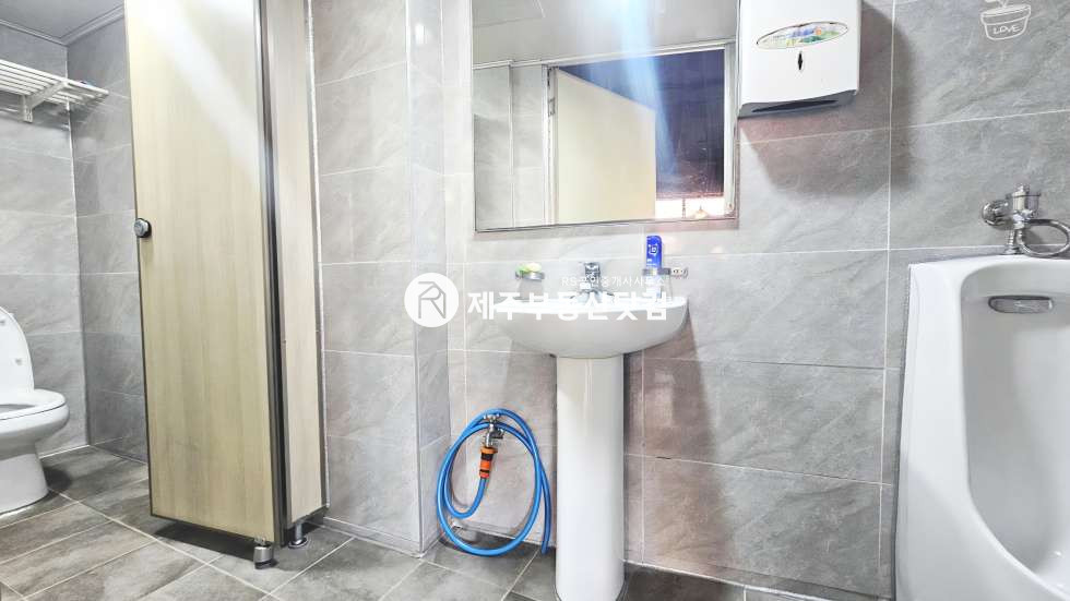 제주 제주시 이도일동 [이도일동] 광양사거리인근/1층식당상가/년세750만원 연세 매물번호 13191 사진 4