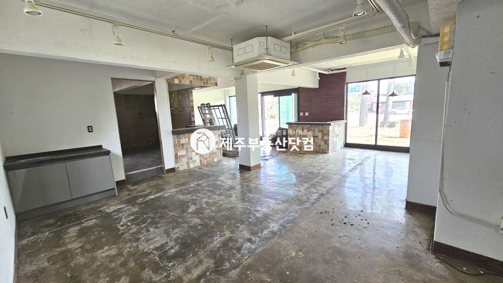 제주 제주시 구좌읍 송당리 구좌읍 송당리] 동화마을 부근 #상가 임대 #월세 월세 매물번호 13461 사진 2
