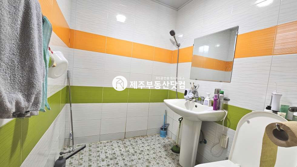 제주 서귀포시 남원읍 남원리 [남원읍 남원리] 금호리조트 부근 #단독주택 #매매 매매 매물번호 13505 사진 14