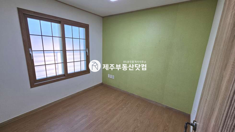 제주 제주시 아라일동 6153-3 (드림스빌) [아라일동] 드림스빌 #급매 #조망굿, 채광굿 #방3화2 #복층 다세대 매매 매물번호 13468 사진 8
