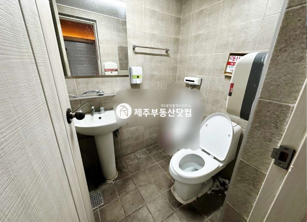 제주 제주시 외도일동 [외도일동] 우정로 대로변/1층식당상가/무권리 연세 매물번호 12765 사진 5