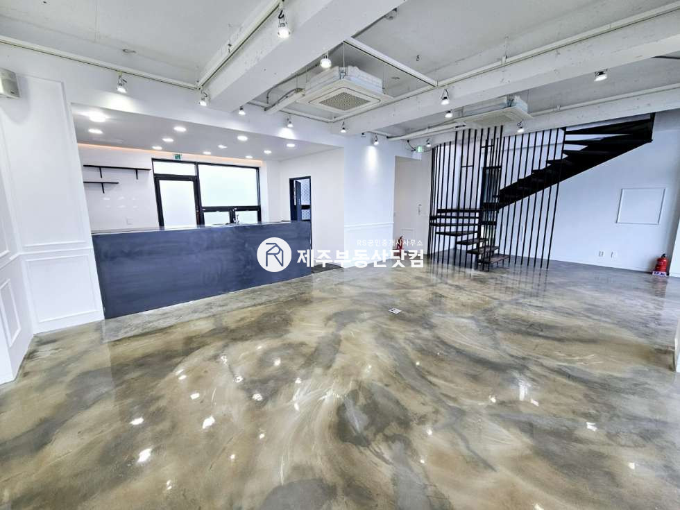 제주 제주시 구좌읍 구좌읍/행원리/해맞이해안로 해안도로/오션뷰/1.2층/무권리 연세 매물번호 12099 사진 2