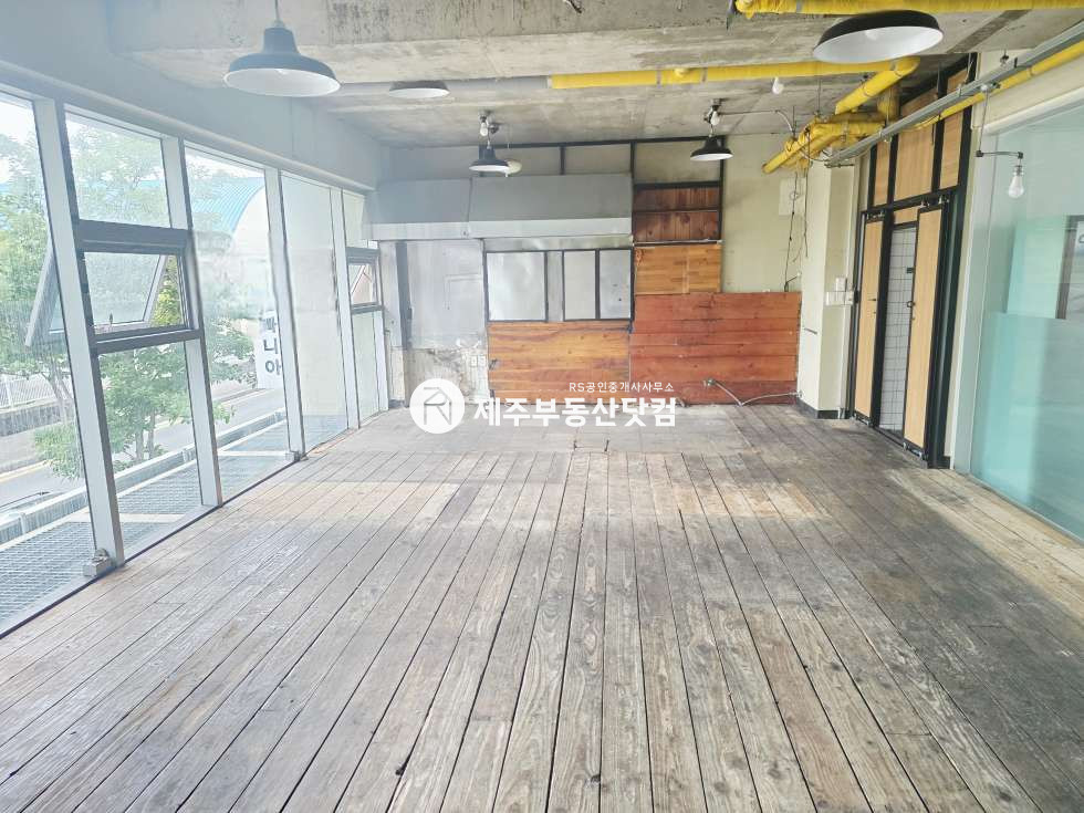 제주 제주시 이도이동 [이도이동] 증앙여고인근/1층상가/무권리 연세 매물번호 13448 사진 1
