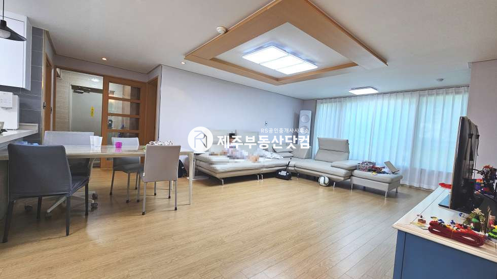제주 제주시 이도이동 1083-14 [이도이동] 남광초 부근 #한우리아파트 #중층 #방3화2 매매 매물번호 13554 사진 1