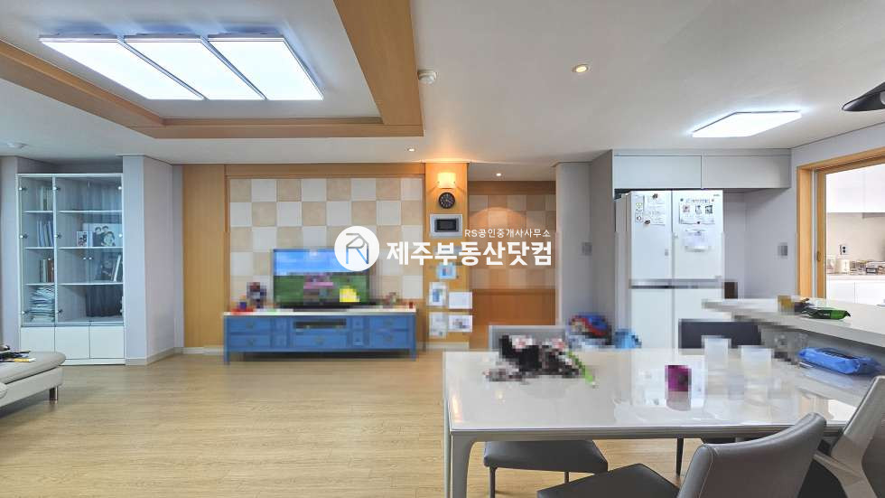제주 제주시 이도이동 1083-14 [이도이동] 남광초 부근 #한우리아파트 #중층 #방3화2 매매 매물번호 13554 사진 2