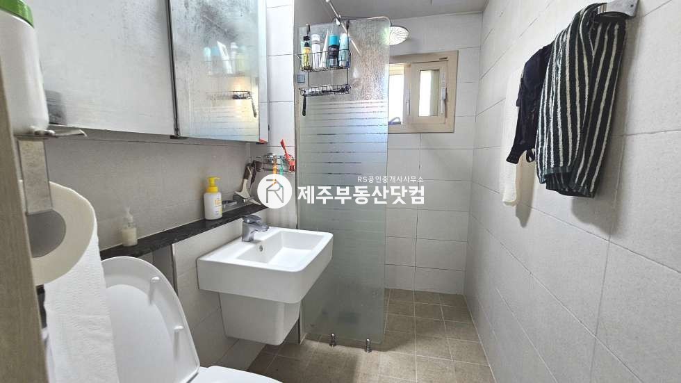제주 제주시 삼도일동 565-9 [삼도일동] 서사라사거리 부근 #성은하이빌 #급매 #방3화2 매매 매물번호 13558 사진 9