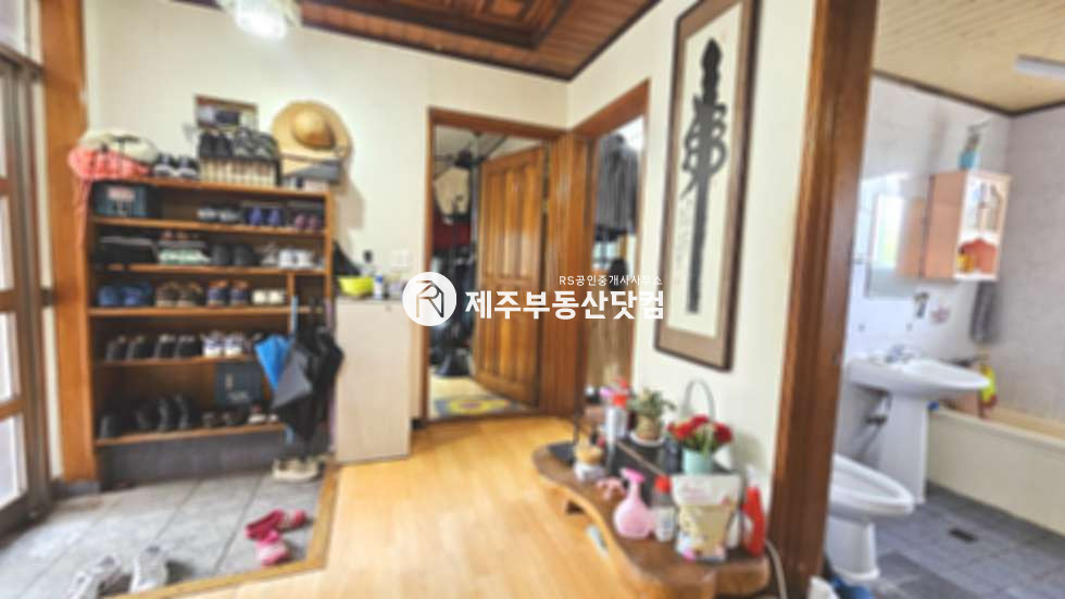 제주 제주시 아라일동 [아라일동] 연북로 인접 #급매 #넓은 부지의 단독주택 #방4화1 매매 매물번호 13563 사진 4