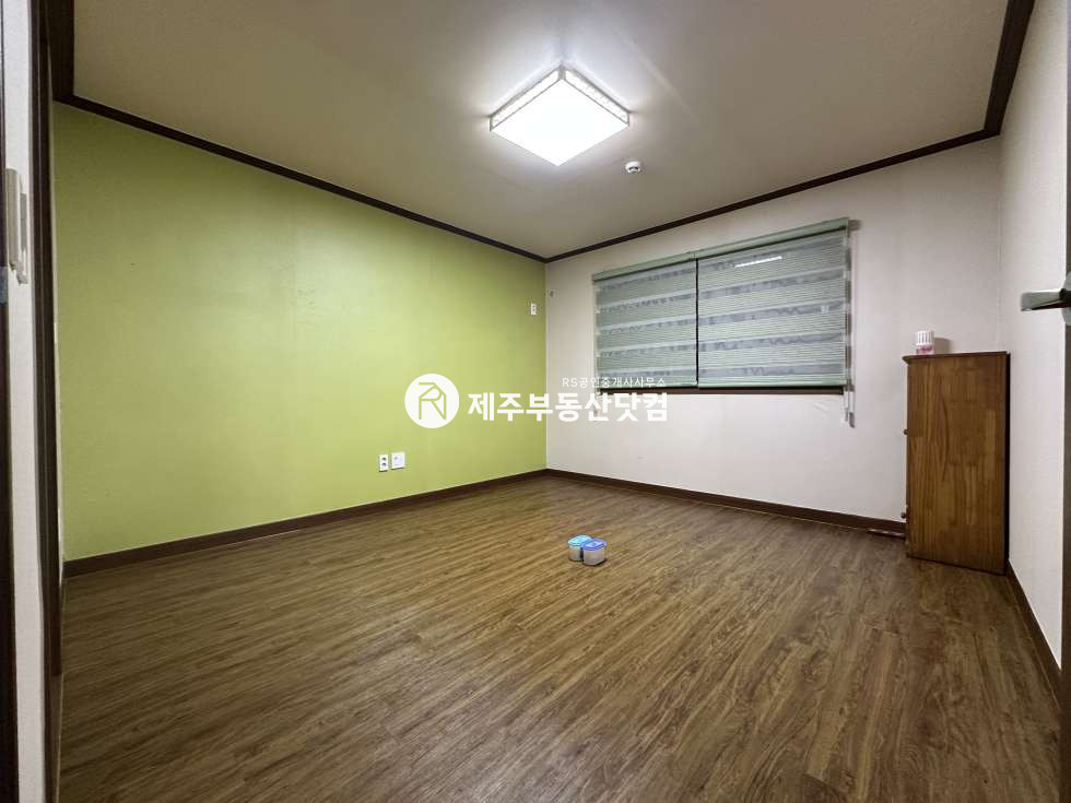 제주 제주시 한경면 조수리 한경면 조수리 I 잔디마당 있는 단독주택 급매 매매 매물번호 13573 사진 8