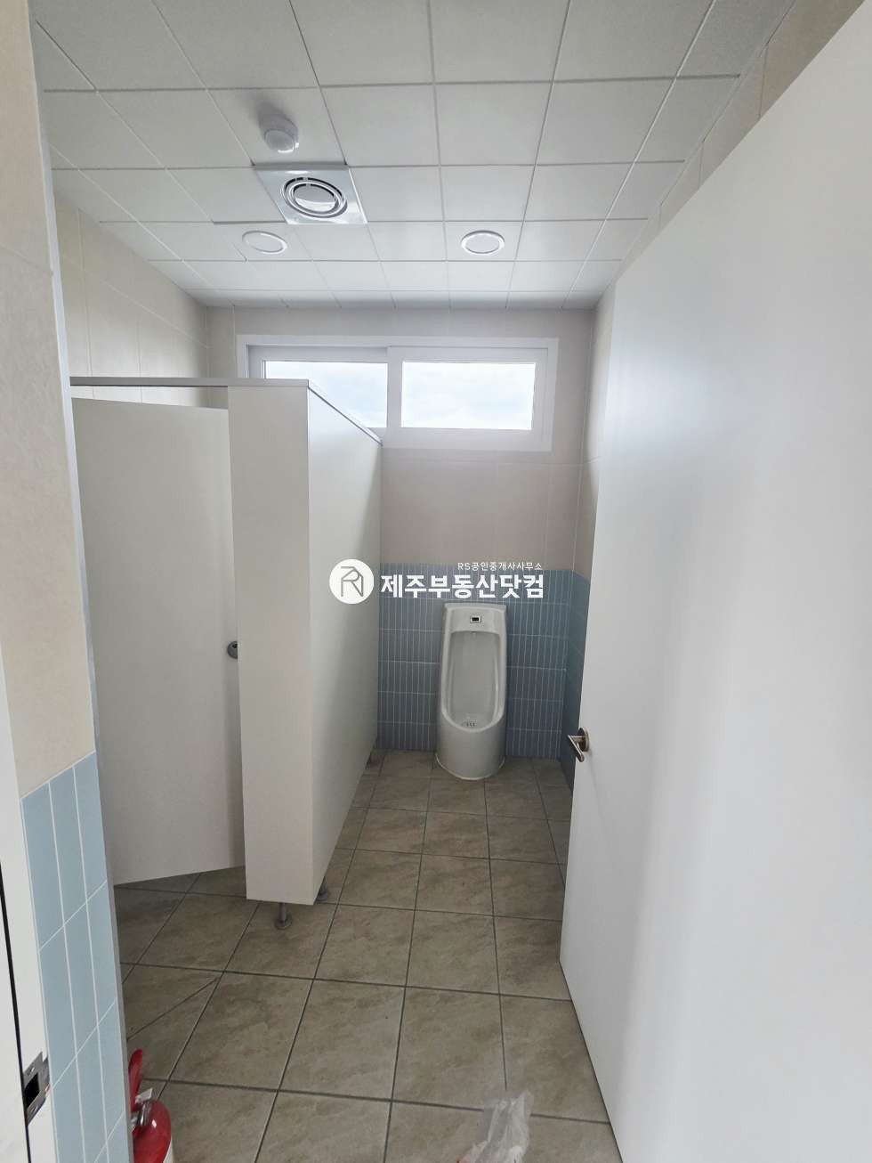 제주 제주시 노형동 [노형동] 연북로시작점/신형로 대로변/건물통임대/분할임대도가능/신축/무권리 월세 매물번호 13587 사진 5