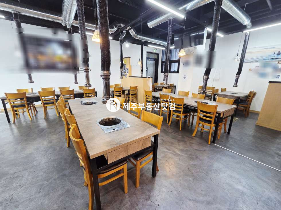 제주 제주시 도련일동 [삼화지구] 올리브영 도로변/1층/고기집/시설완비/권리저렴 연세 매물번호 13307 사진 3