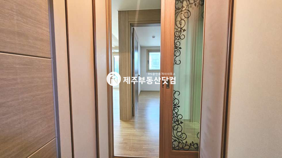 제주 제주시 아라일동 6148-5 (아라휴팰리스) [아라일동] 아라휴팰리스 #중층 방3화2 #즉시입주 가능 매매 매물번호 13325 사진 10