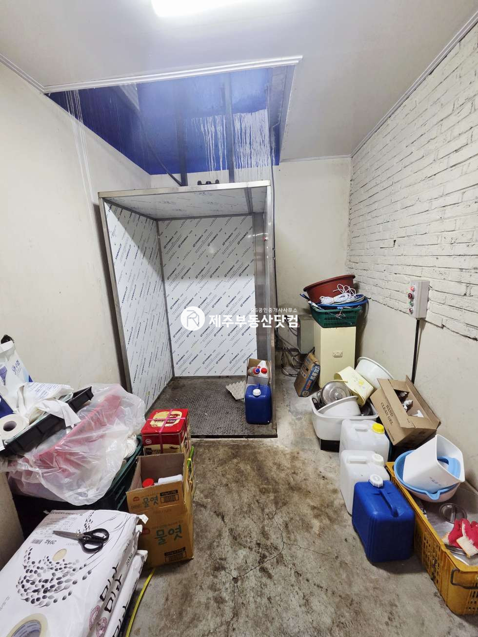제주 제주시 도두일동 [도두일동] 도두마을 도로변/식당/넓은평수/시설완비/모든식당업가능 연세 매물번호 13608 사진 5