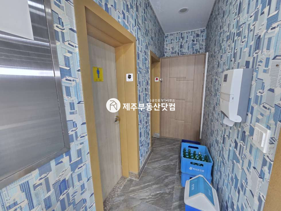 제주 제주시 도두일동 [도두일동] 도두마을 도로변/식당/넓은평수/시설완비/모든식당업가능 연세 매물번호 13608 사진 9