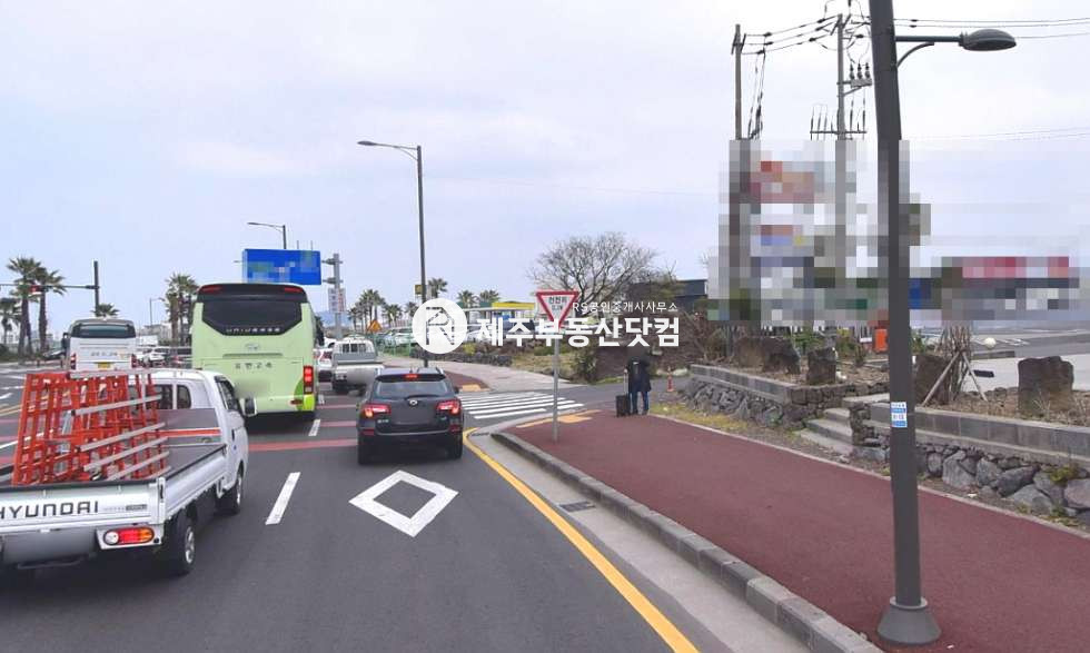 제주 제주시 용담이동 [용담이동] 공항부근 #급매 #공항서로 접한 코너토지 4필지 일괄매매 매매 매물번호 13609 사진 1
