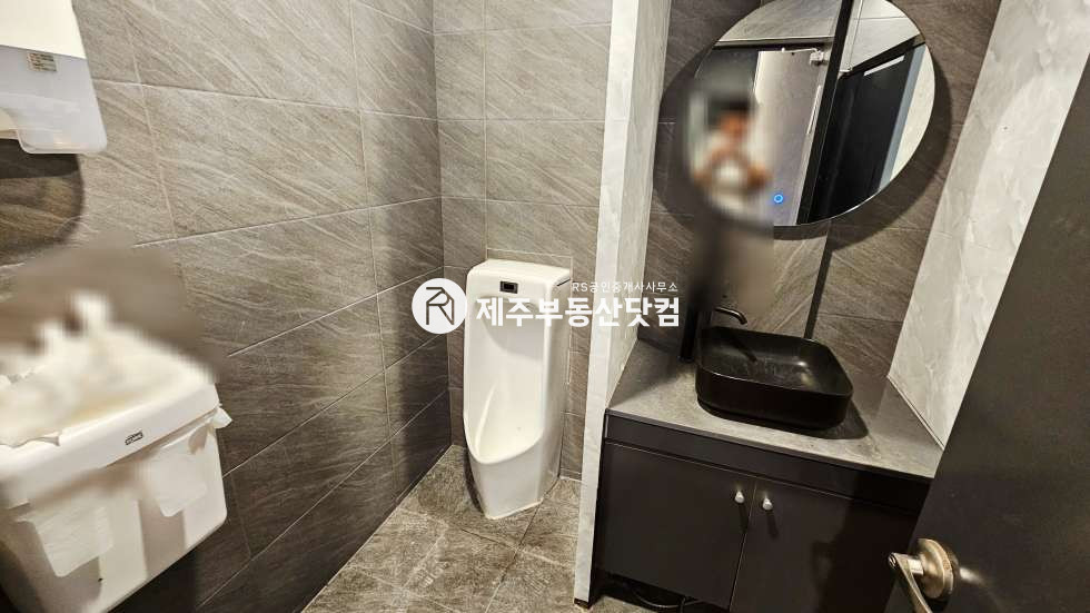 1층화장실