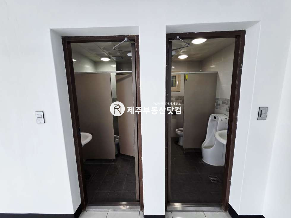 제주 제주시 아라일동 [아라일동] 제주은행사거리 대로변/1층상가/무권리 연세 매물번호 13347 사진 5