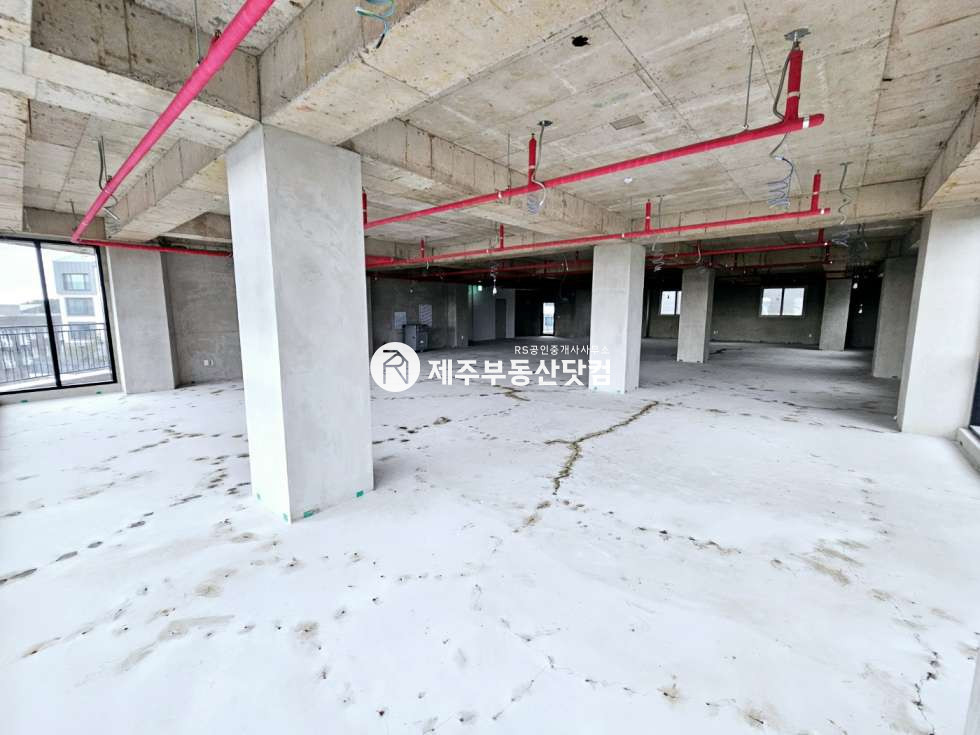 제주 제주시 아라이동 아라이동/연북로도로변접한/3층넓은평수엘베0//무권리 연세 매물번호 12487 사진 2