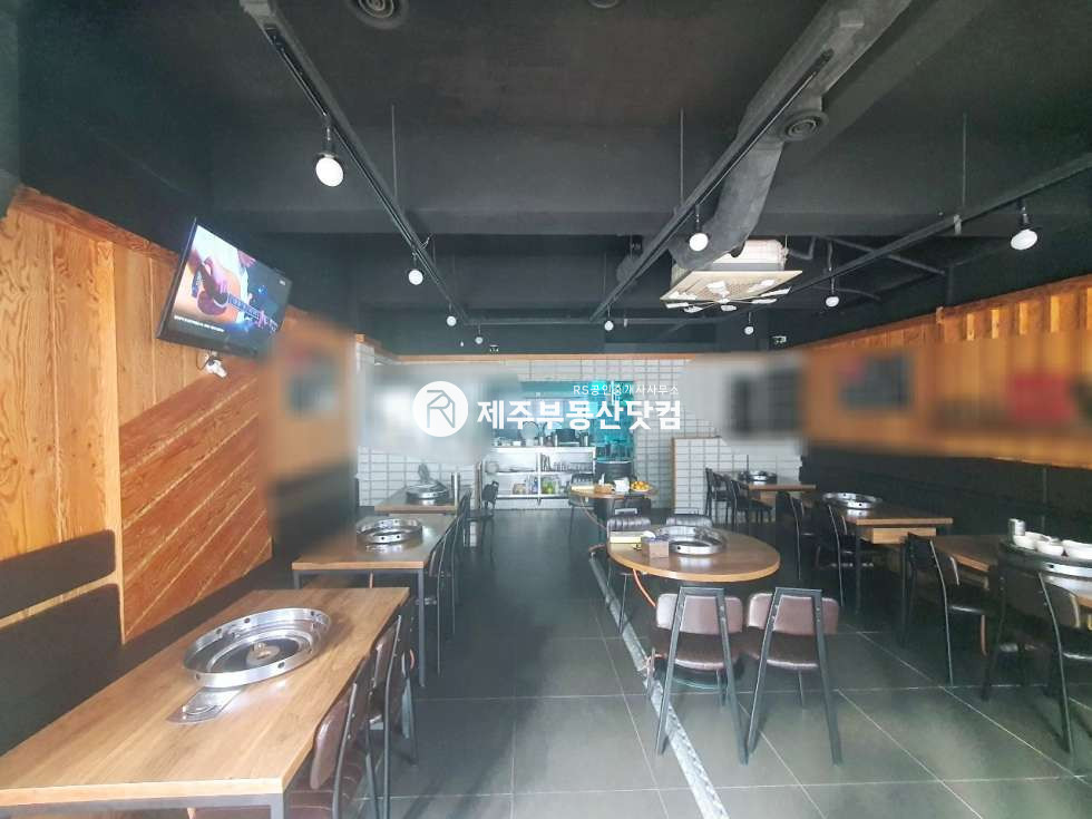 제주 제주시 노형동 노형동/드림타워상권/도로변/1층식당상가 연세 매물번호 12610 사진 1